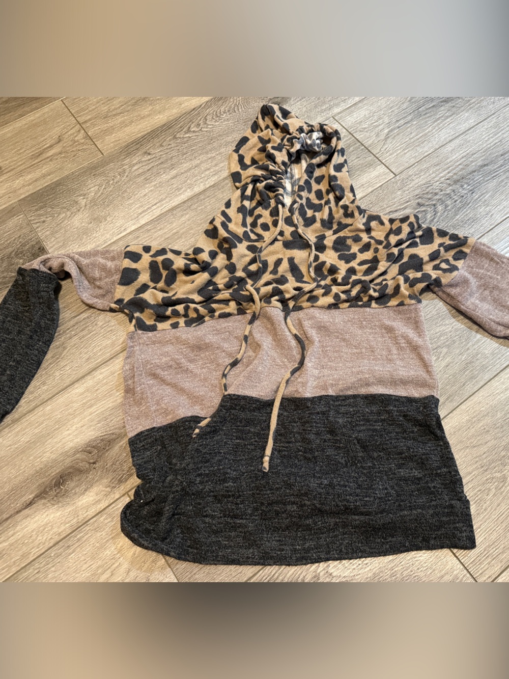 P.S Kate Cheetah sweater hoodie